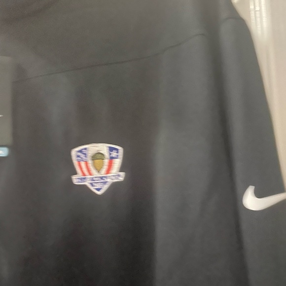 Nike Dri-Fit Black Jacket - Picture 2 of 6